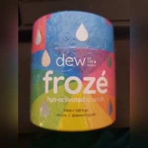 Dew of the Gods FROZÉ LIP SCRUB